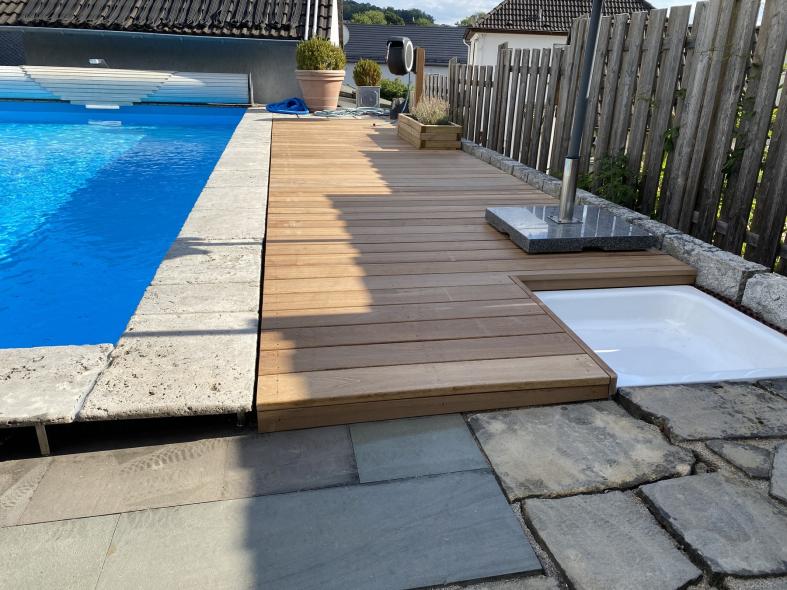 Terrasse aus Holz